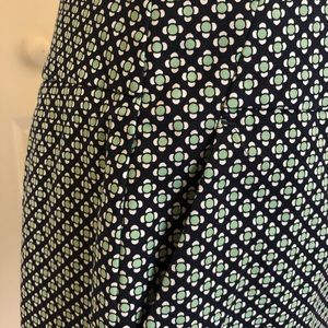 SKIRT SALE 2/$20🛍 Ann Taylor Navy/green  skirt